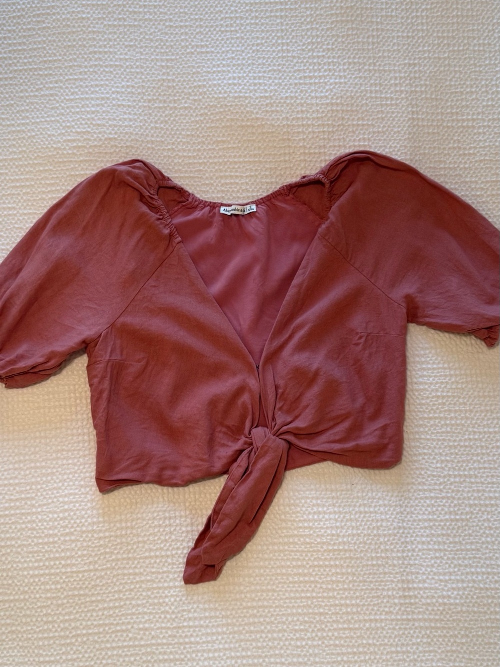 Abercrombie & Fitch | Rust Tie-Front Crop Blouse | Size = S